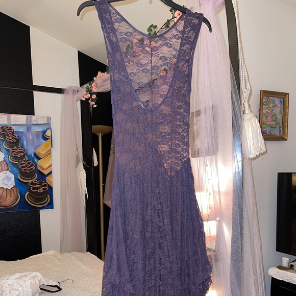 Purple Sheer Lace Victorian Tea Length Midi Dress - Picture 6 of 12